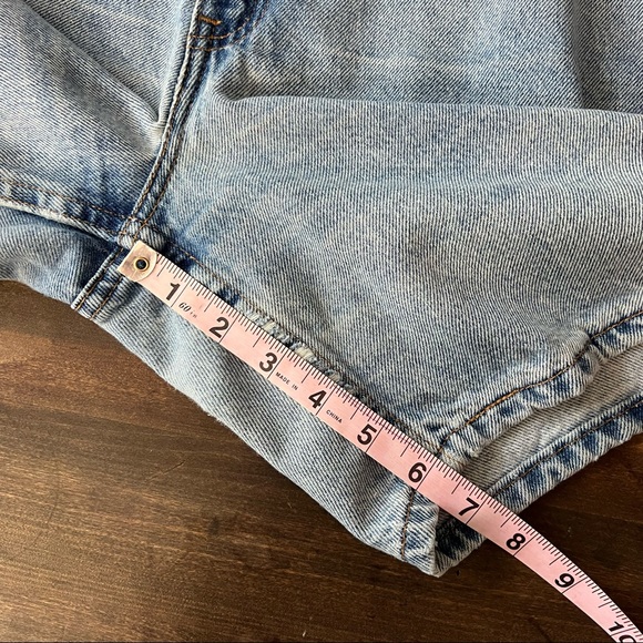 Levi’s Light Wash Vintage Denim Dad Shorts Size 14 100% Cotton High Rise Fit - Picture 10 of 16